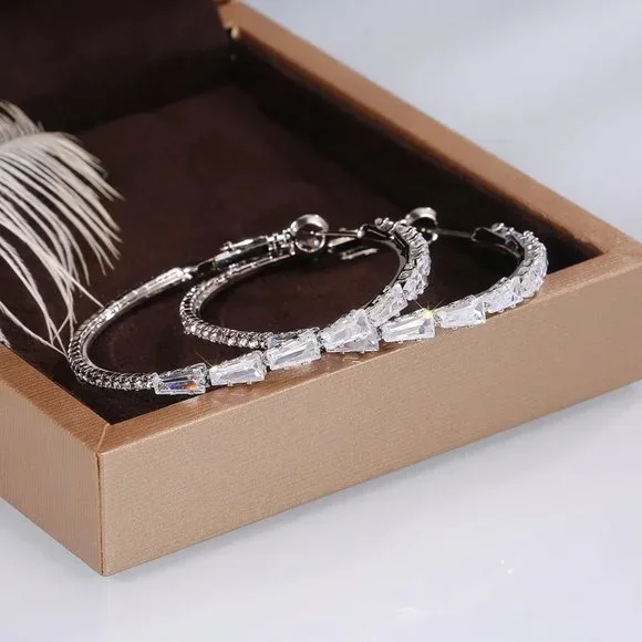 NEW 925 STERLING SILVER HOOP WHITE SAPPHIRE EARRINGS - Picture 5 of 9